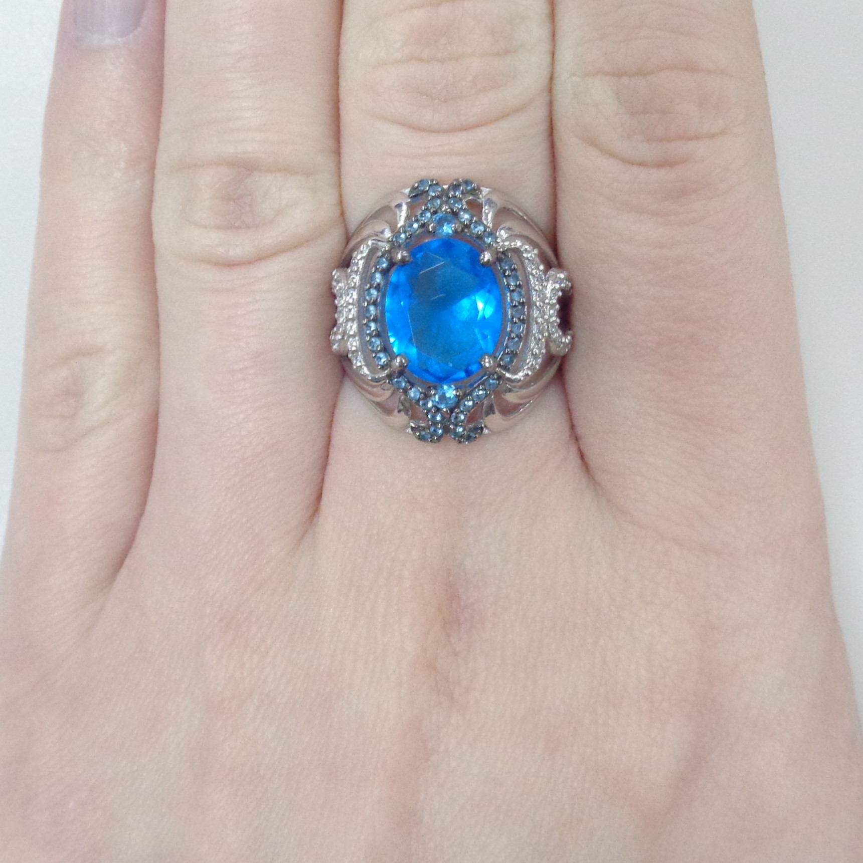 Серебряное кольцо с кварцем